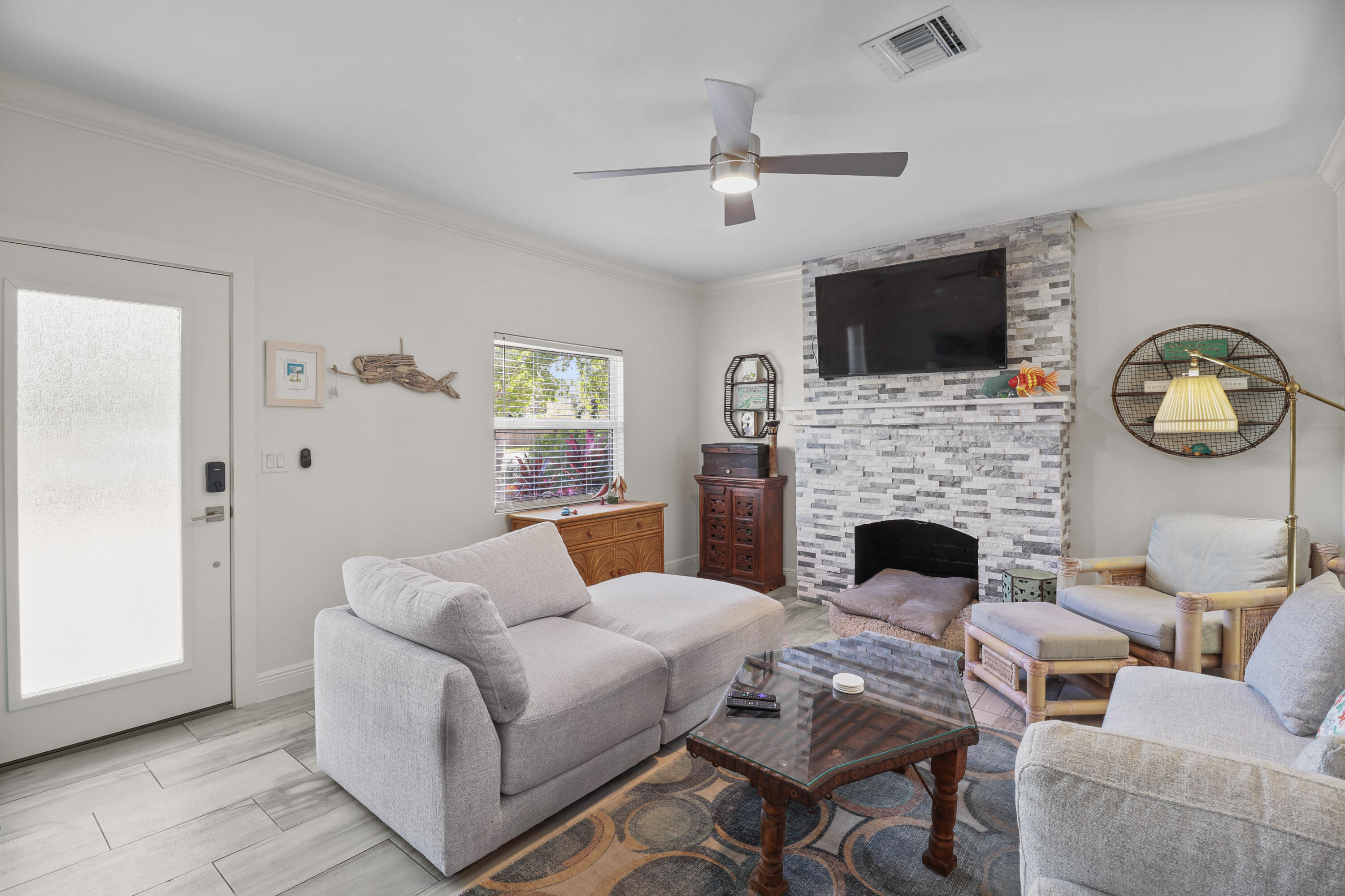 KELSEY CITY - Residential Lease