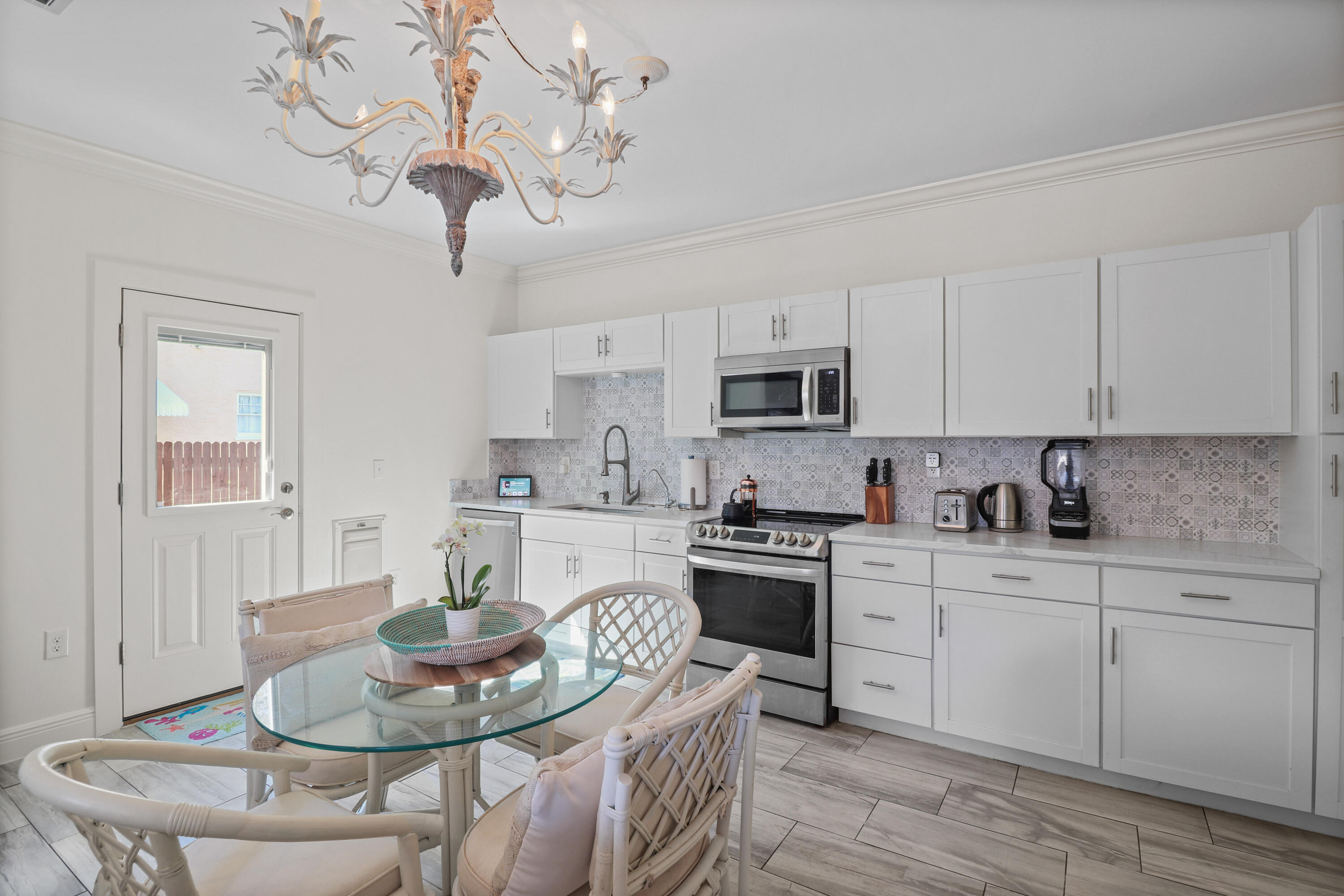 KELSEY CITY - Residential Lease