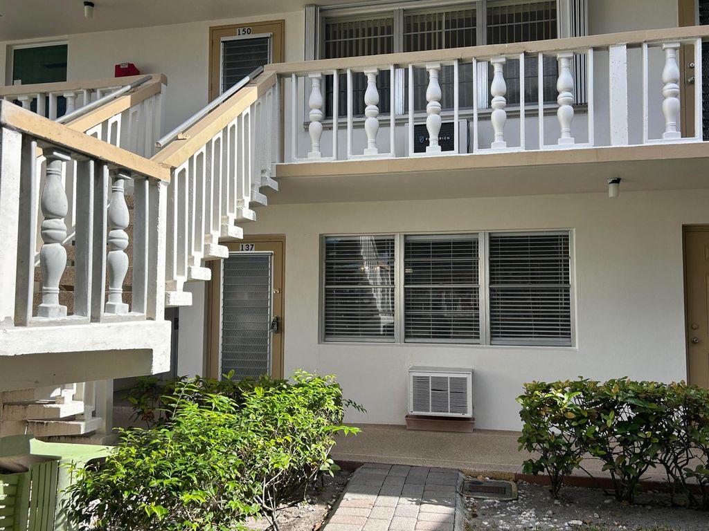 Photo of 137 Bedford F, West Palm Beach, FL 33417 (MLS # B26020482)