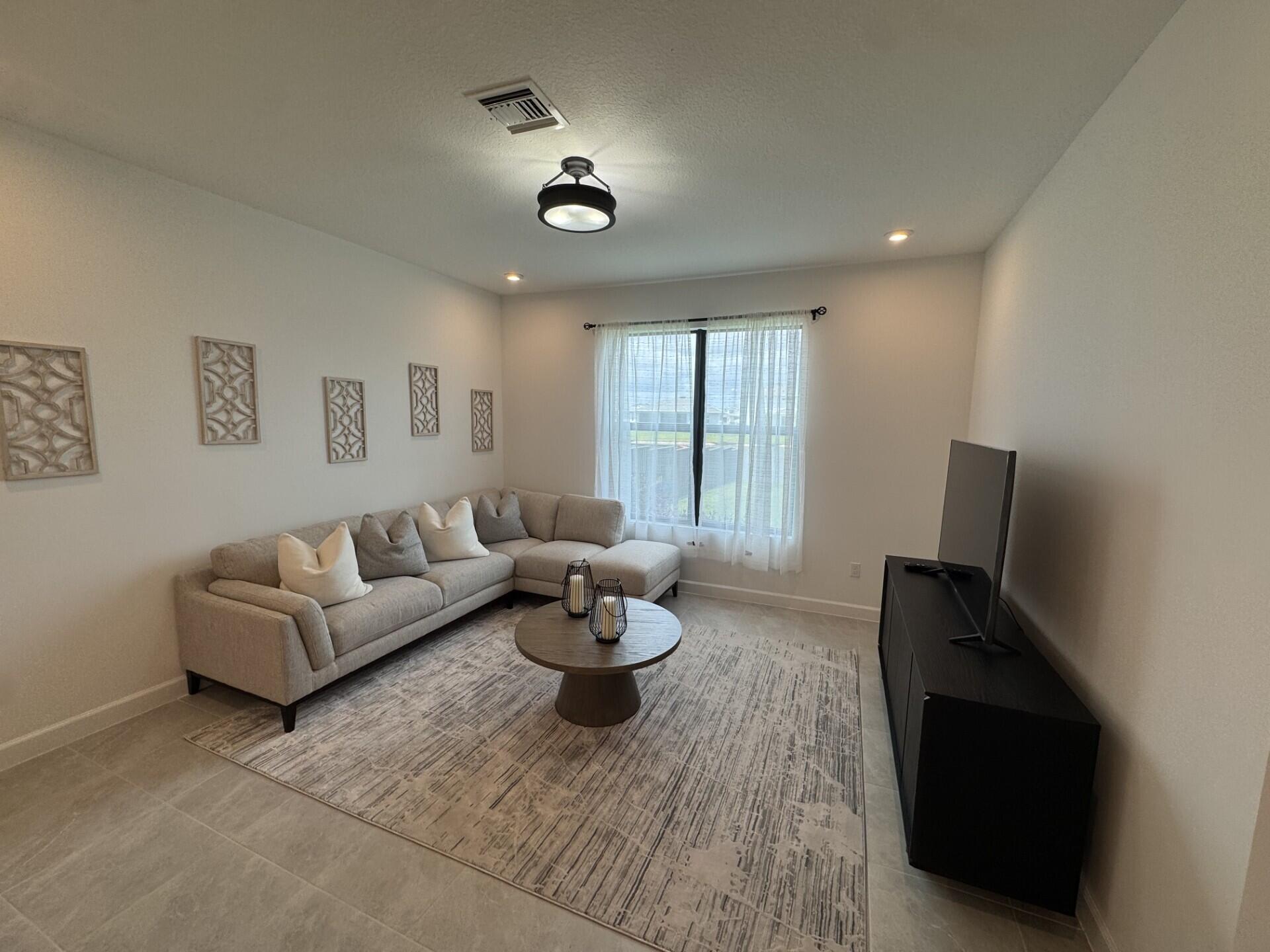 CADENCE PHASE B1 - Residential