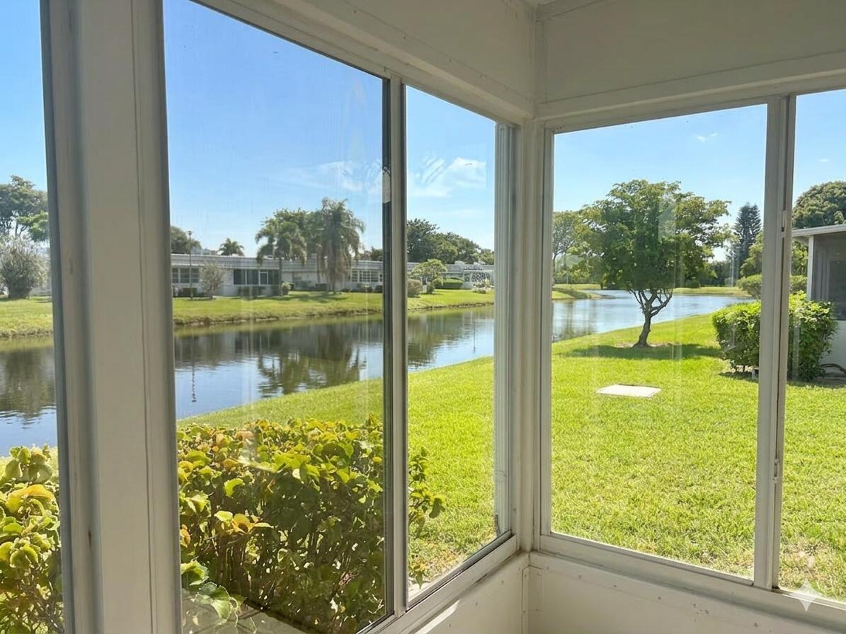 KINGS POINT VALENCIA CONDOS - Residential