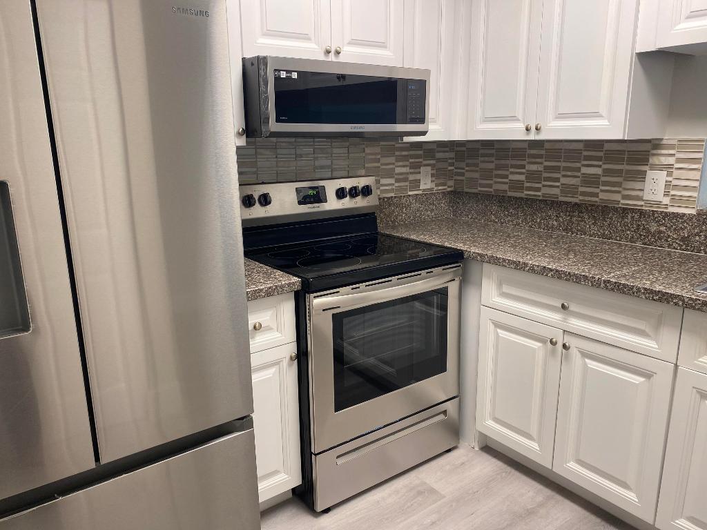 GLENWOOD SUBDIVISION - Residential Lease