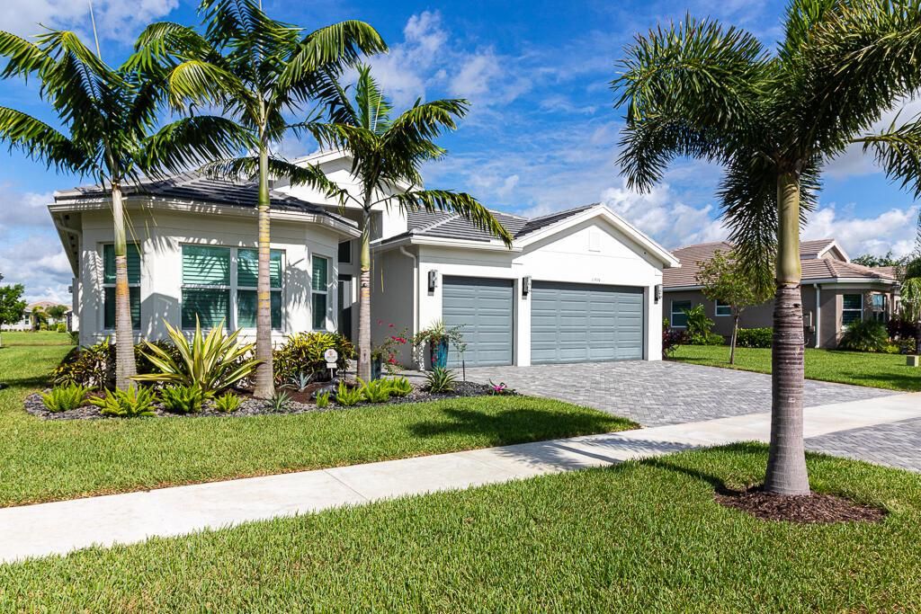 Photo of 11924 SW Still Waters Avenue, Port St Lucie, FL 34987 (MLS # R10910514)