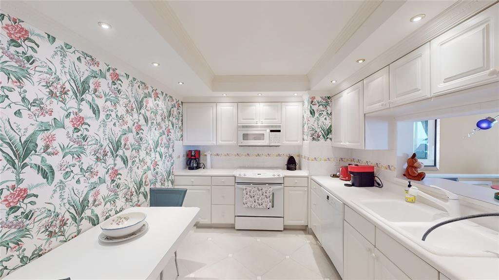 Opal Towers Condo - Residential Lease