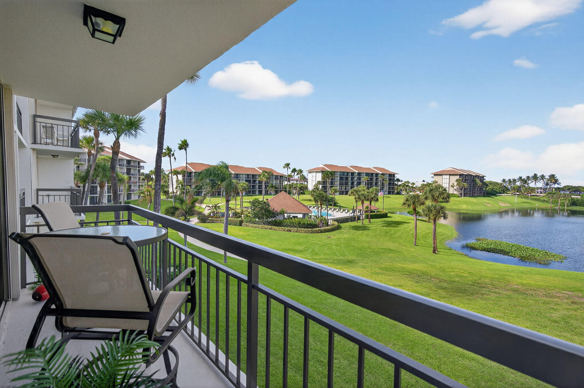 501 S Seas Drive 305