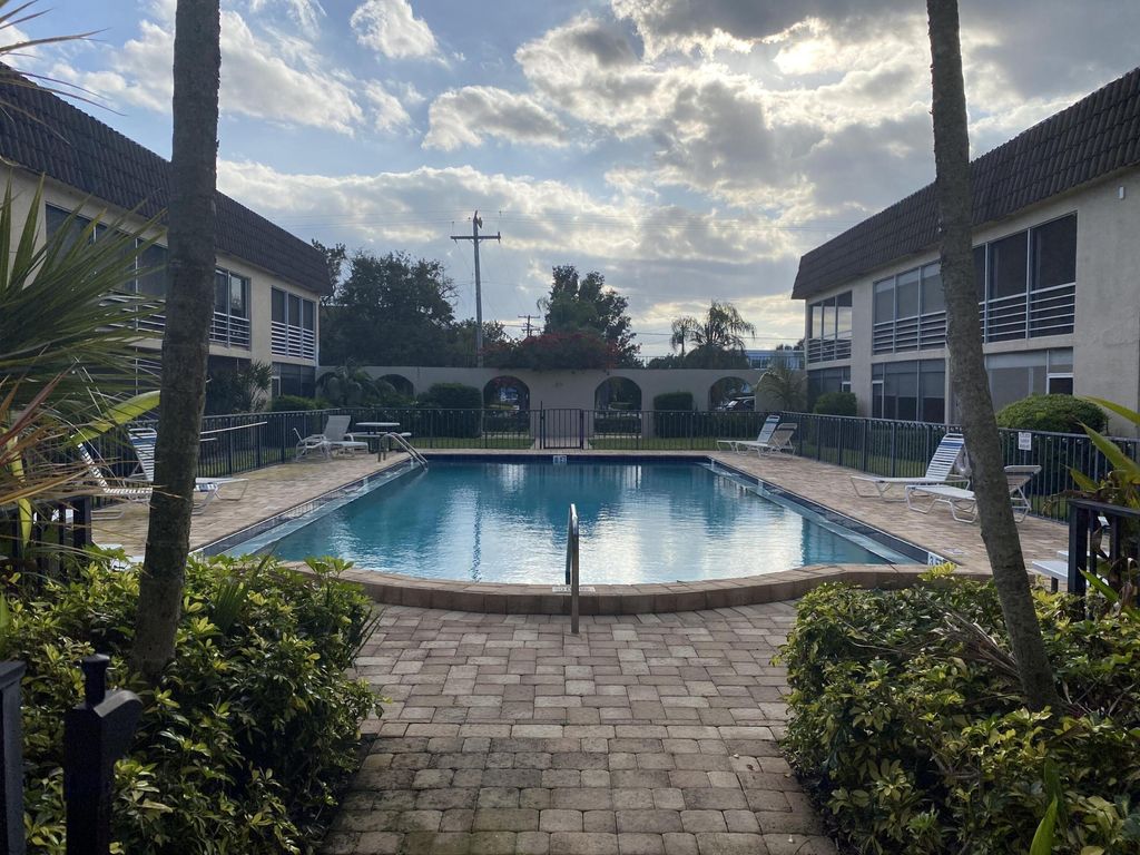 Photo of 342 Southwind Drive #107, North Palm Beach, FL 33408 (MLS # R10948705)