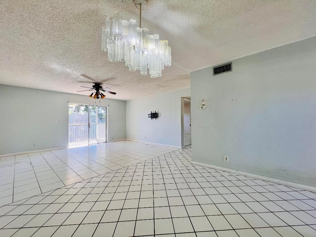 Photo of 209 Oxford 200, West Palm Beach, FL 33417 (MLS # R11155344)