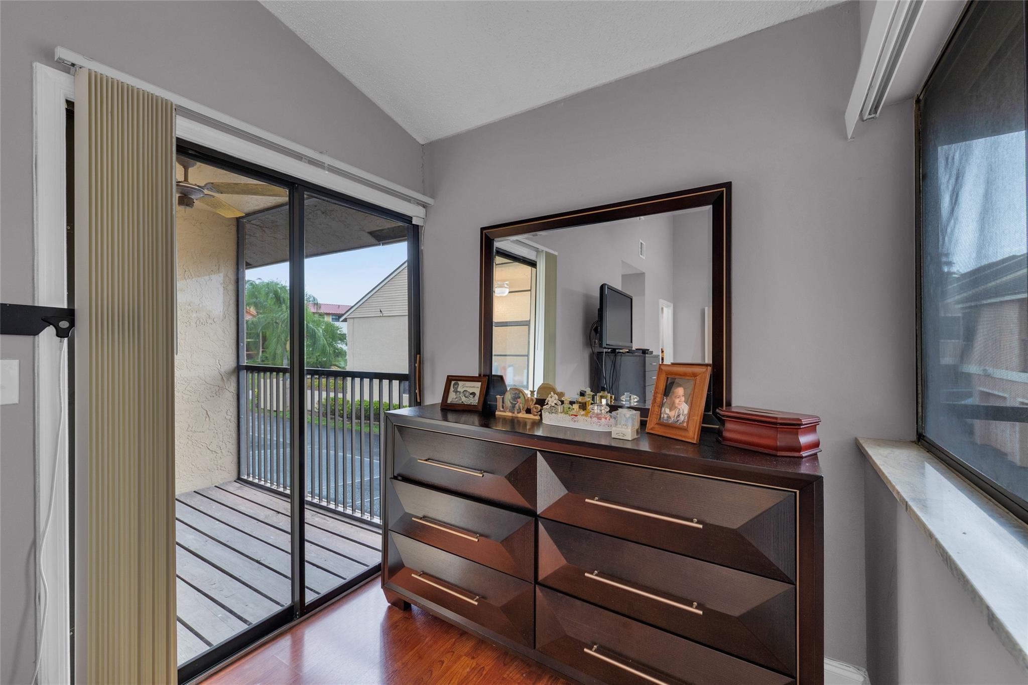 CYPRESS RUN TOWNHOMES - Residential
