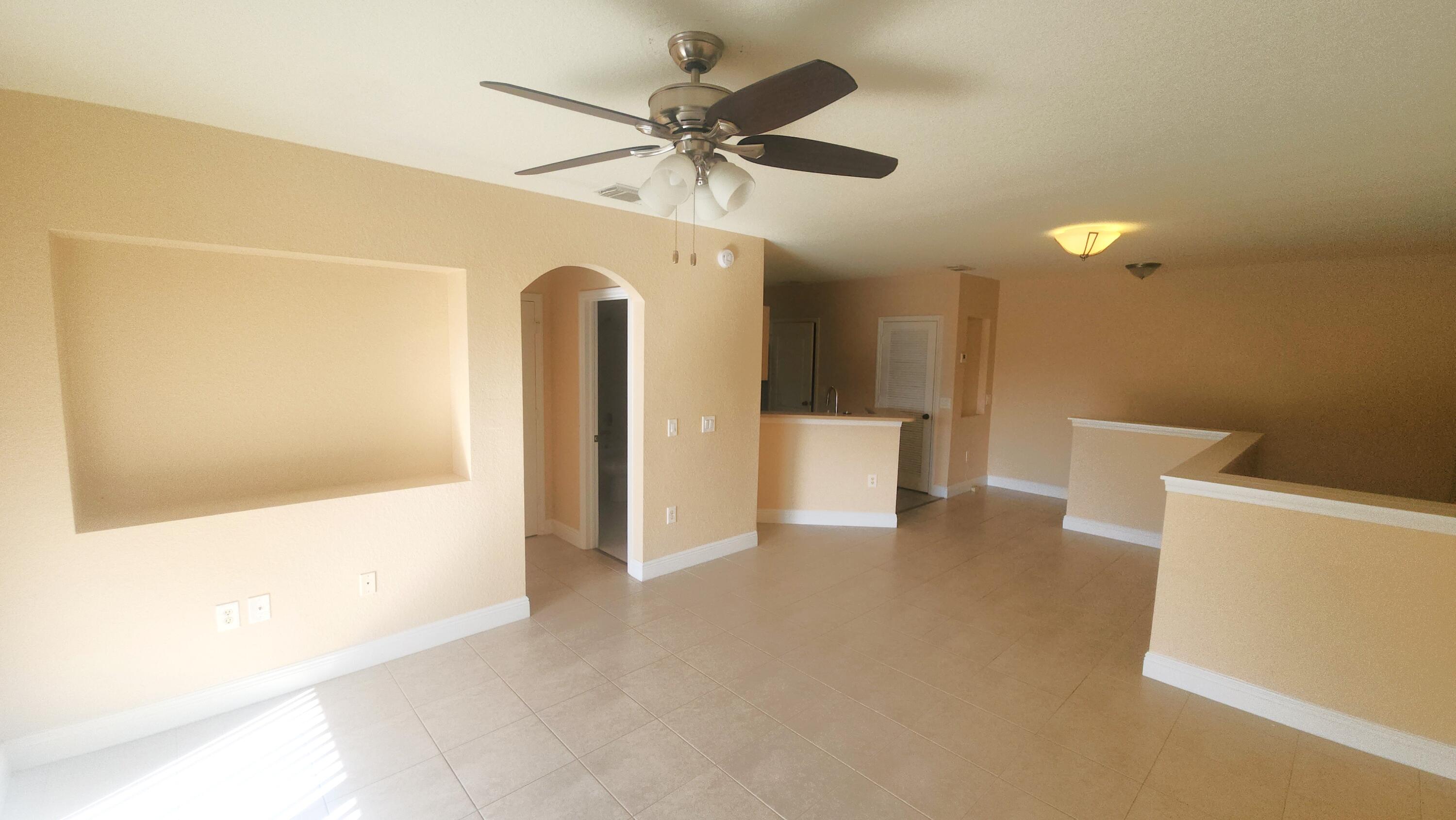 1004 Belmont Place 1004