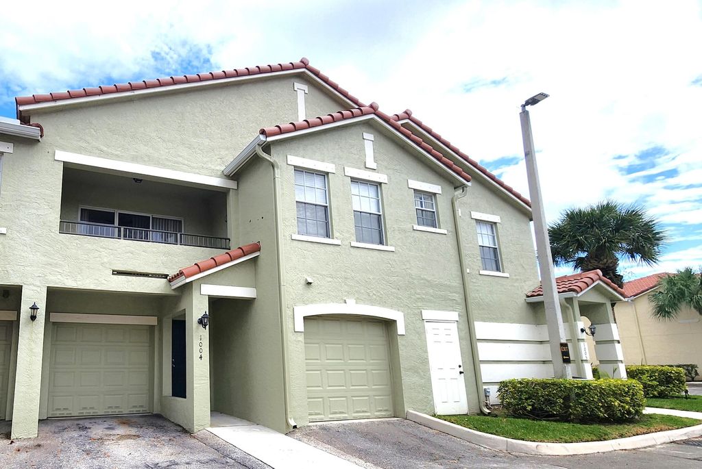 Photo of 1004 Belmont Place #1004, Boynton Beach, FL 33436 (MLS # B26002338)