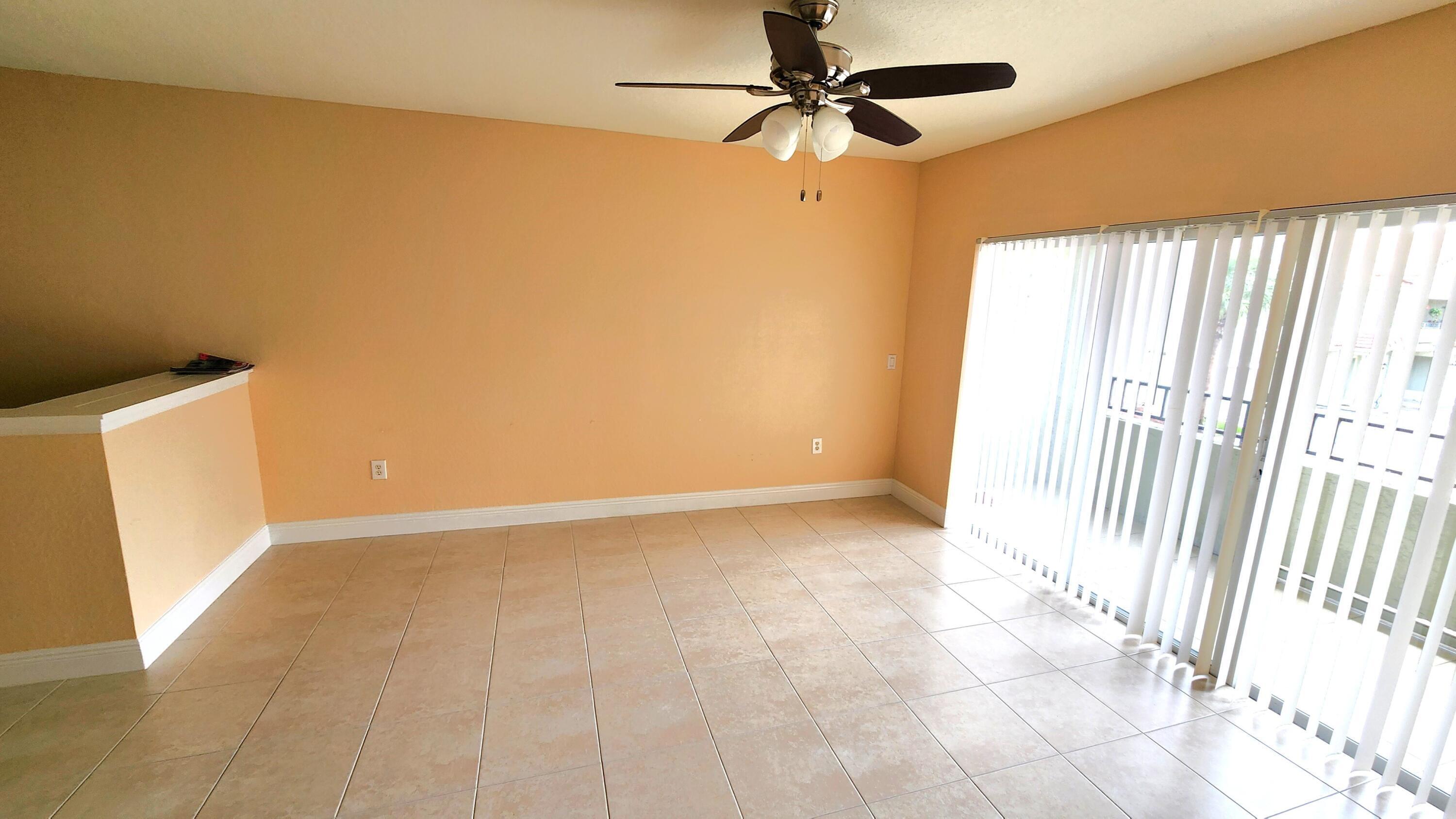 RESIDENCES OF BELMONT AT BOYNTON BEACH CONDO - Residential