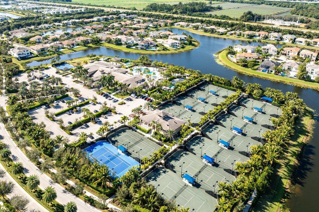 Seven Bridges - Residential