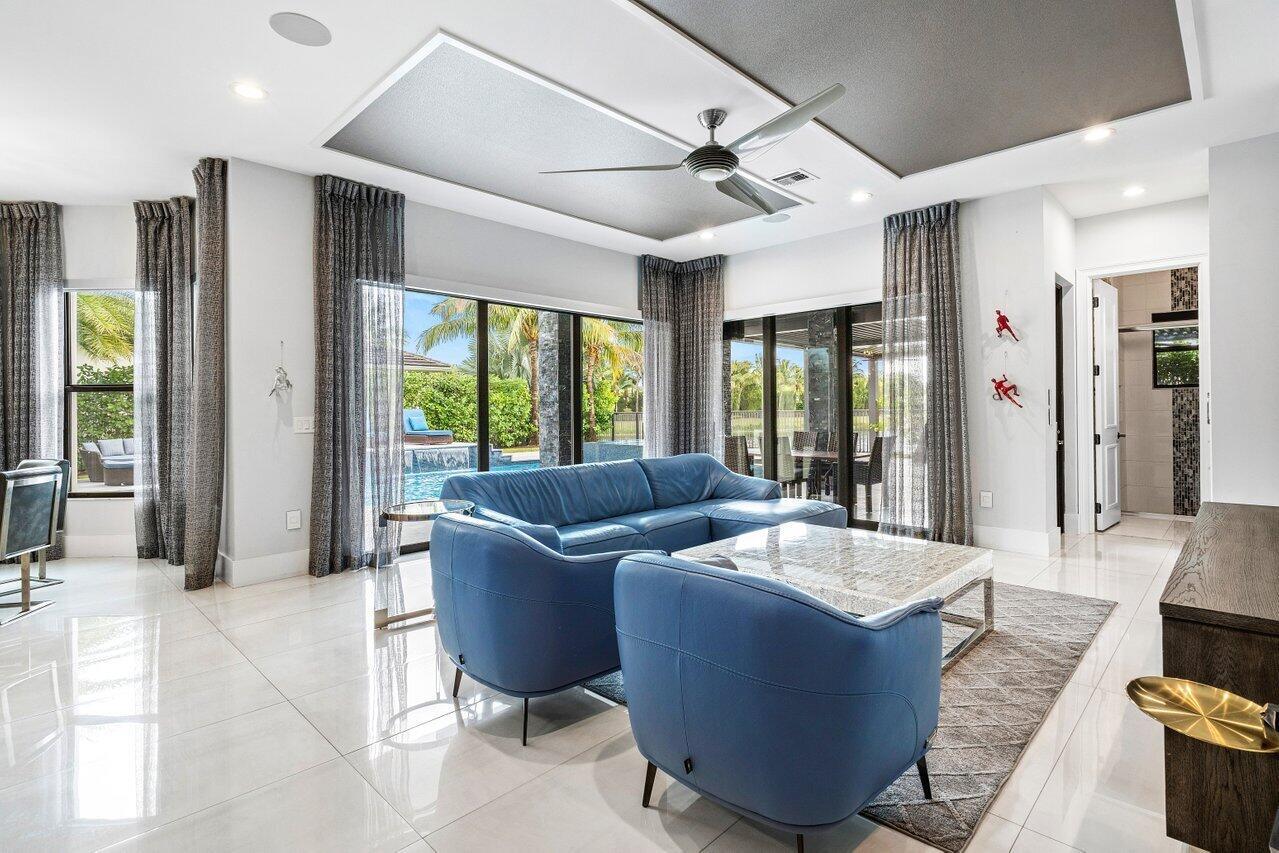 Seven Bridges - Residential