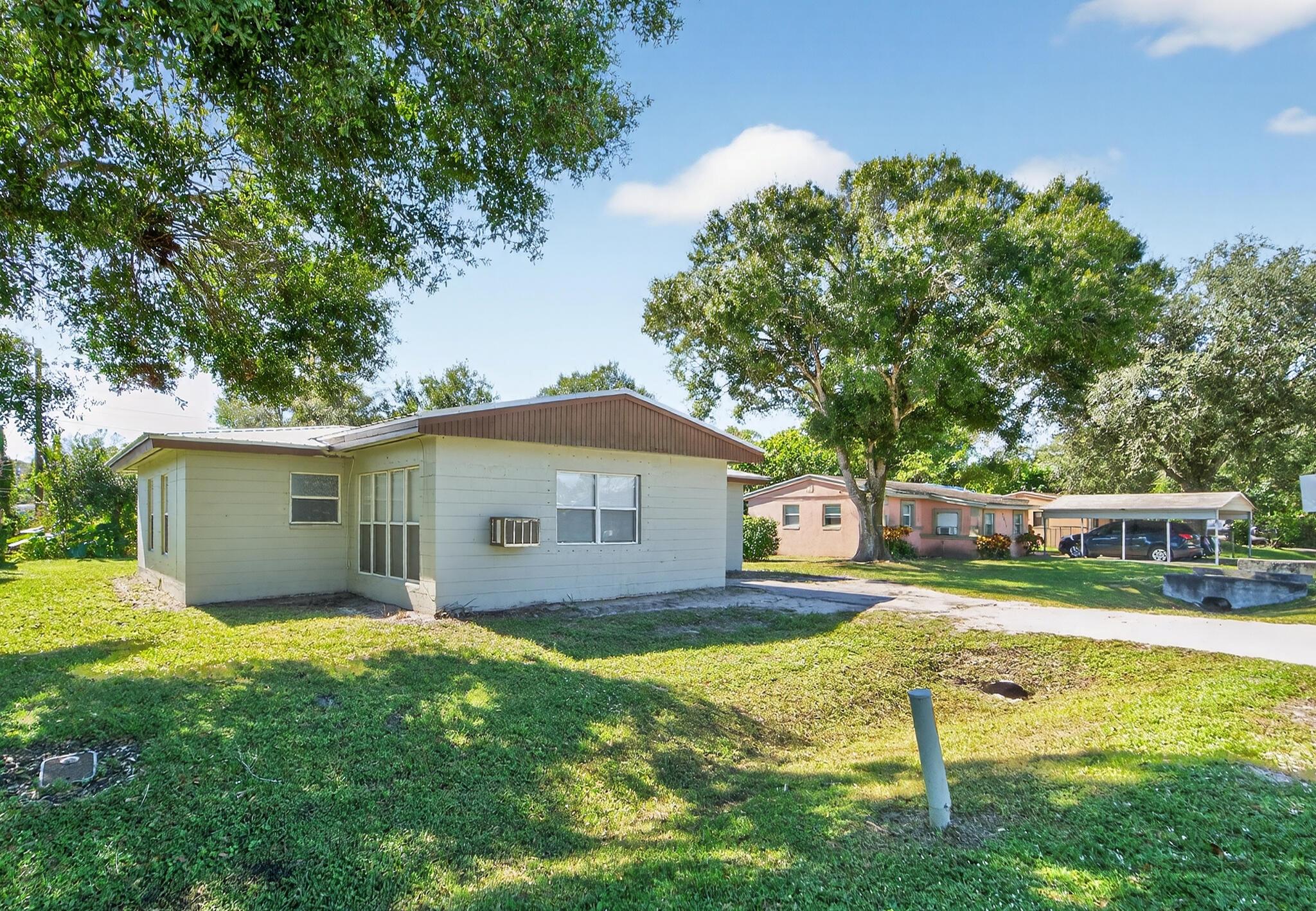 OKEECHOBEE PARK - Residential