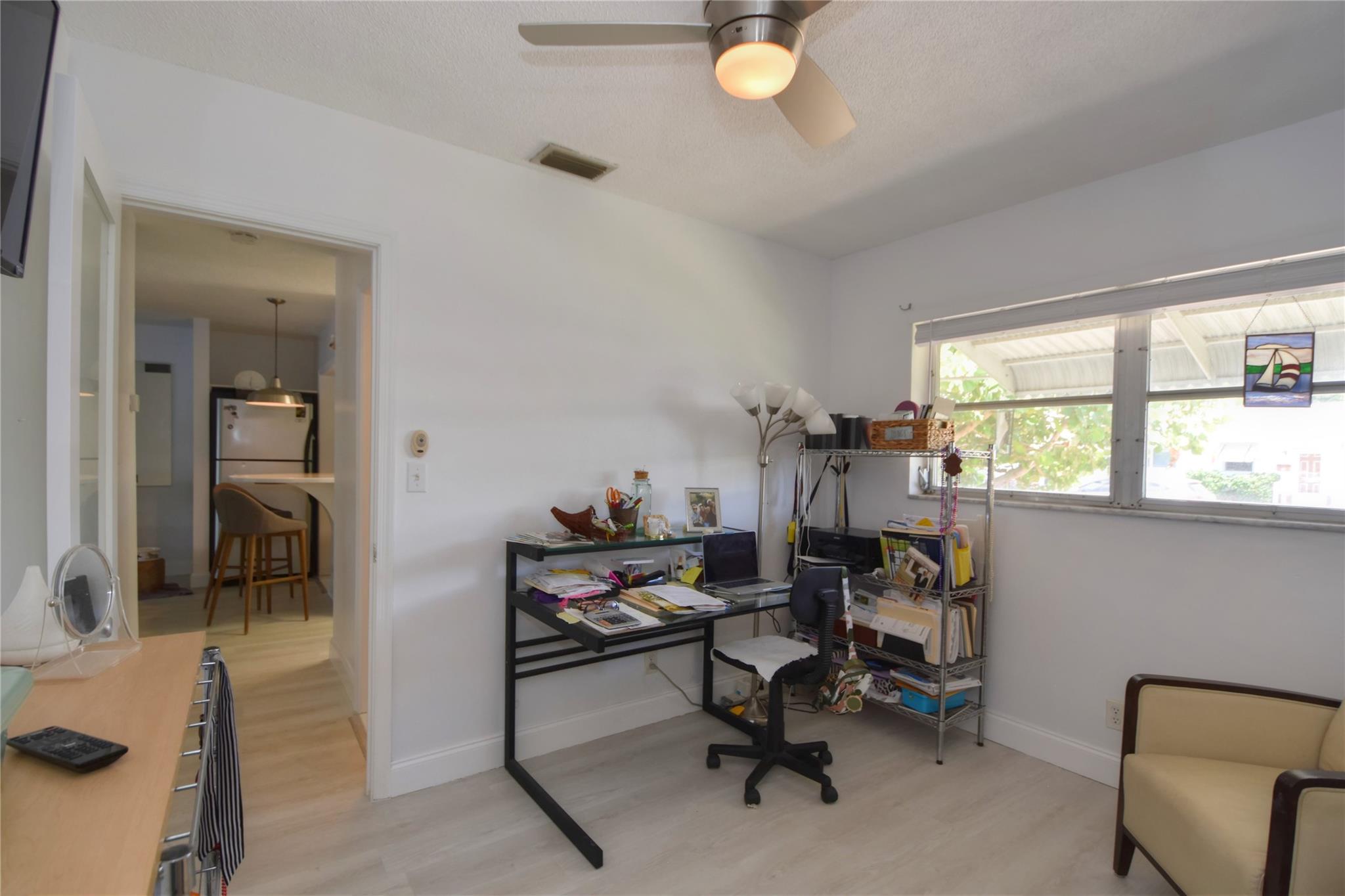 TAMARAC LAKES - Residential