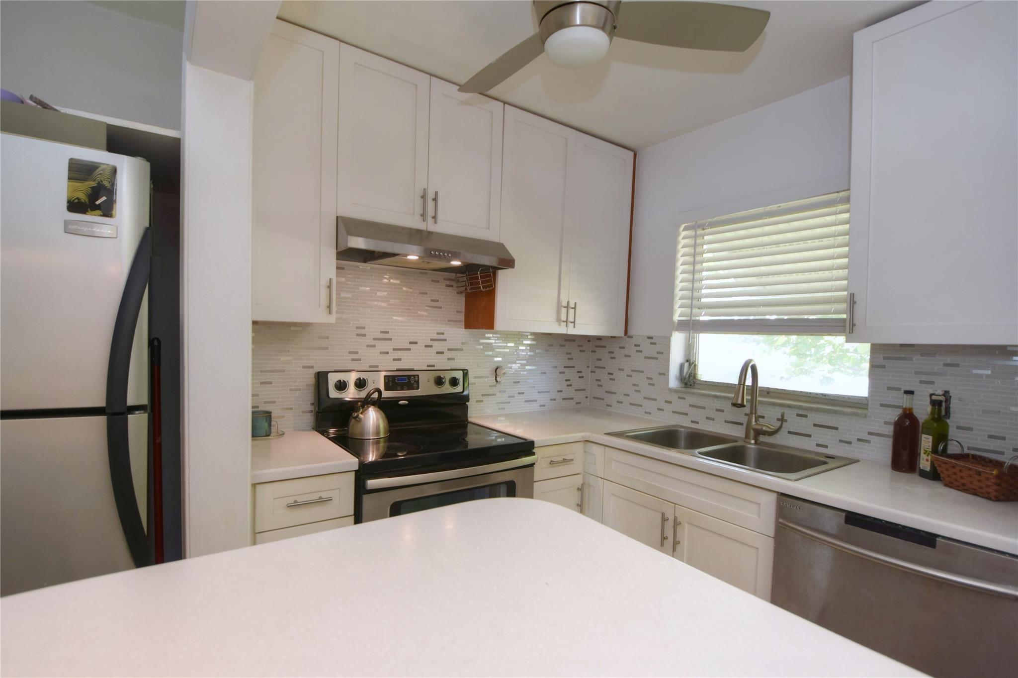 TAMARAC LAKES - Residential