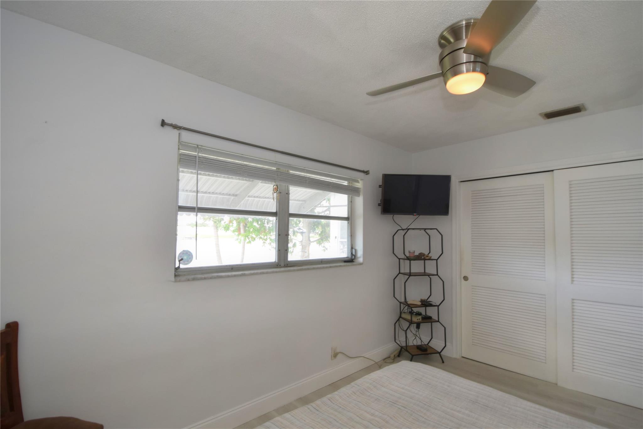 TAMARAC LAKES - Residential
