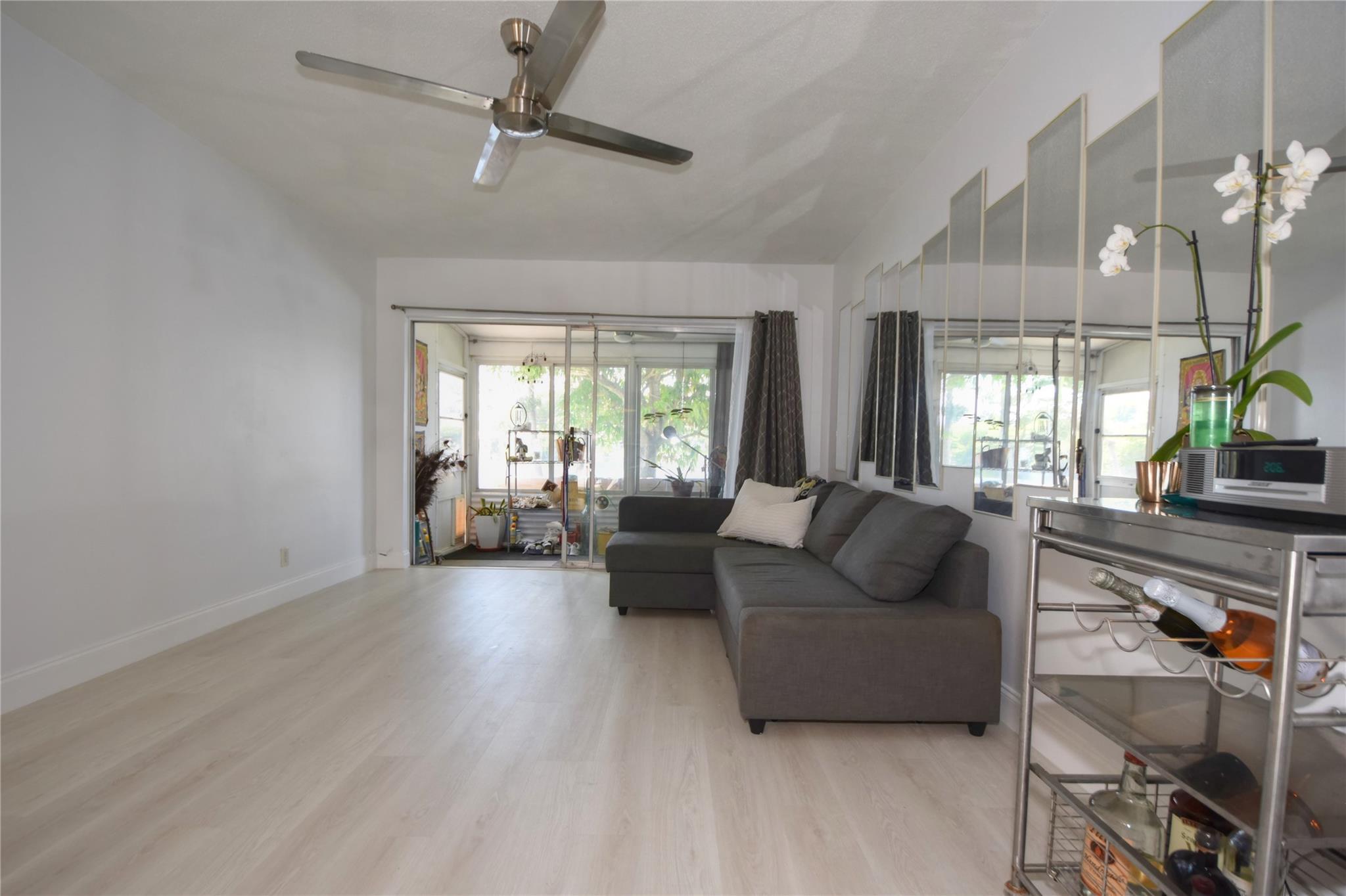 TAMARAC LAKES - Residential