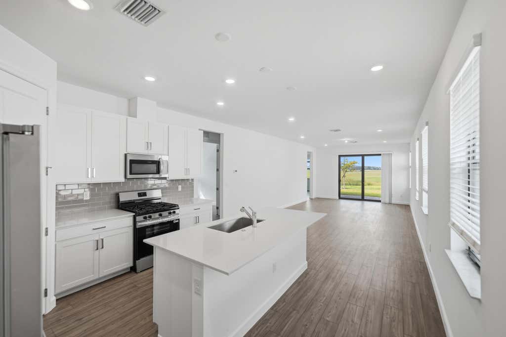 Photo of 11018 NW GLYNLEA Boulevard N, Port Saint Lucie, FL 34987 (MLS # B26061391)