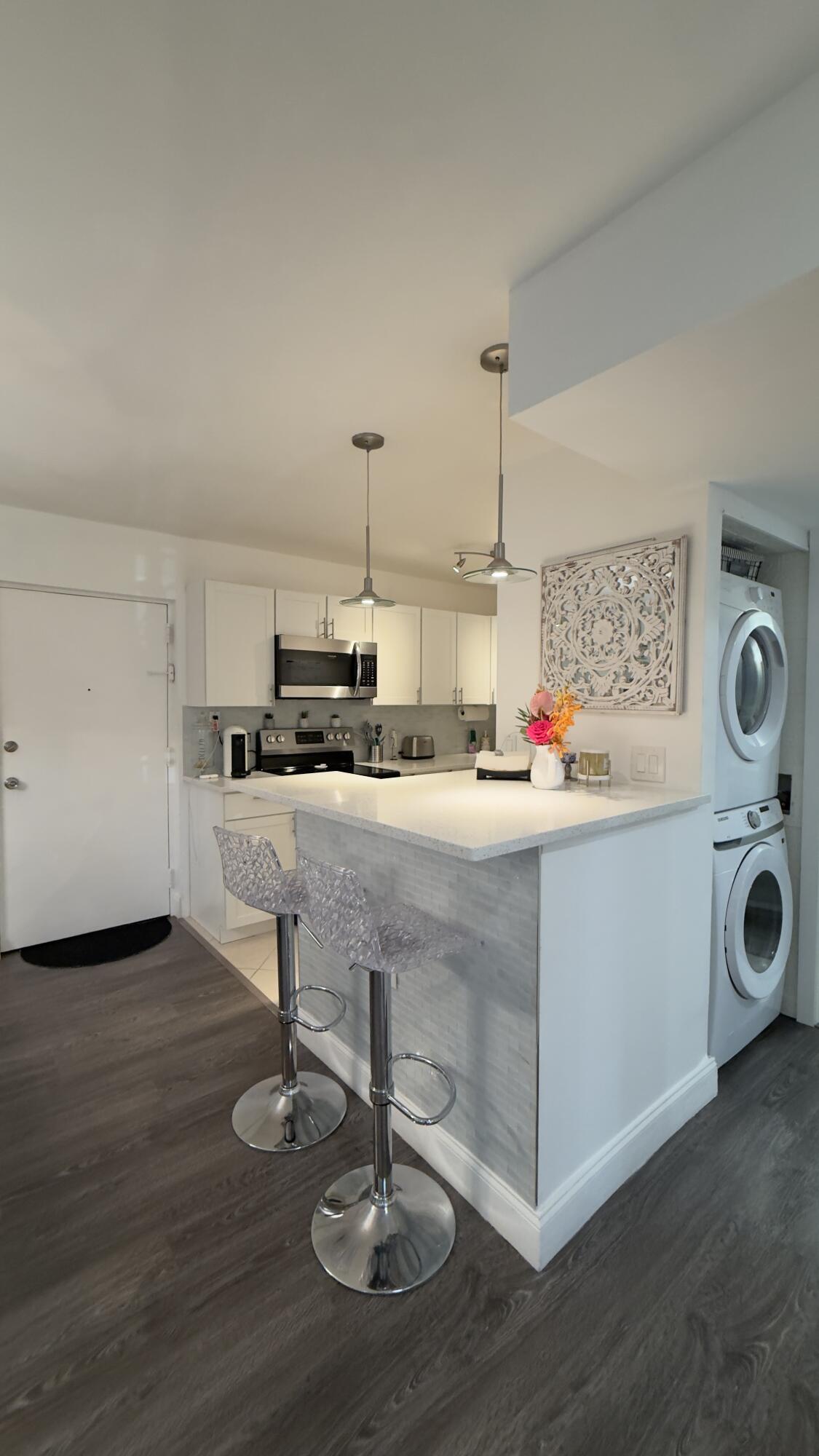 BROOKFIELD GARDENS NORTH NO 3 - Residential