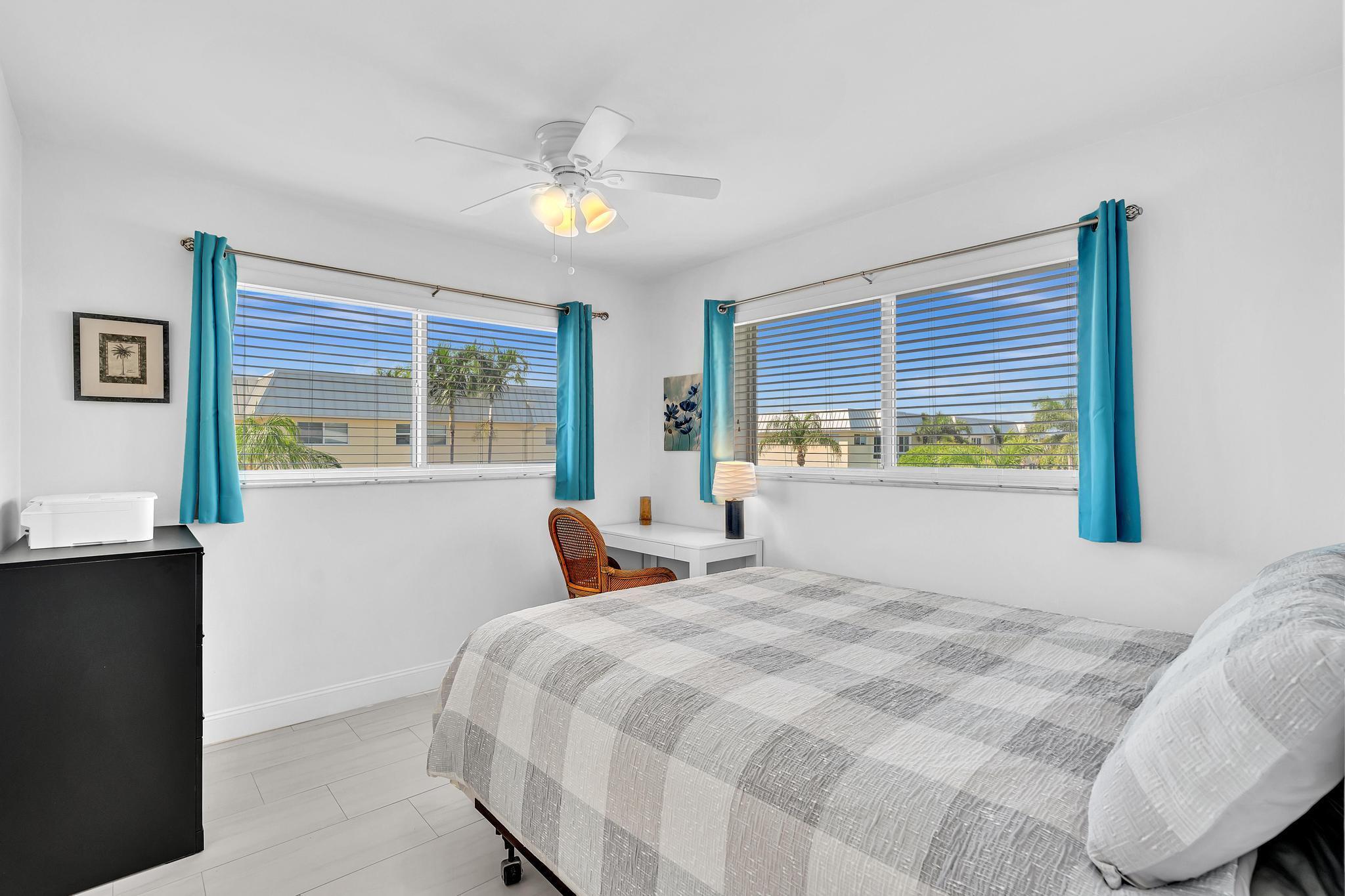 COLONIAL CLUB CONDO SEC 2 - Residential