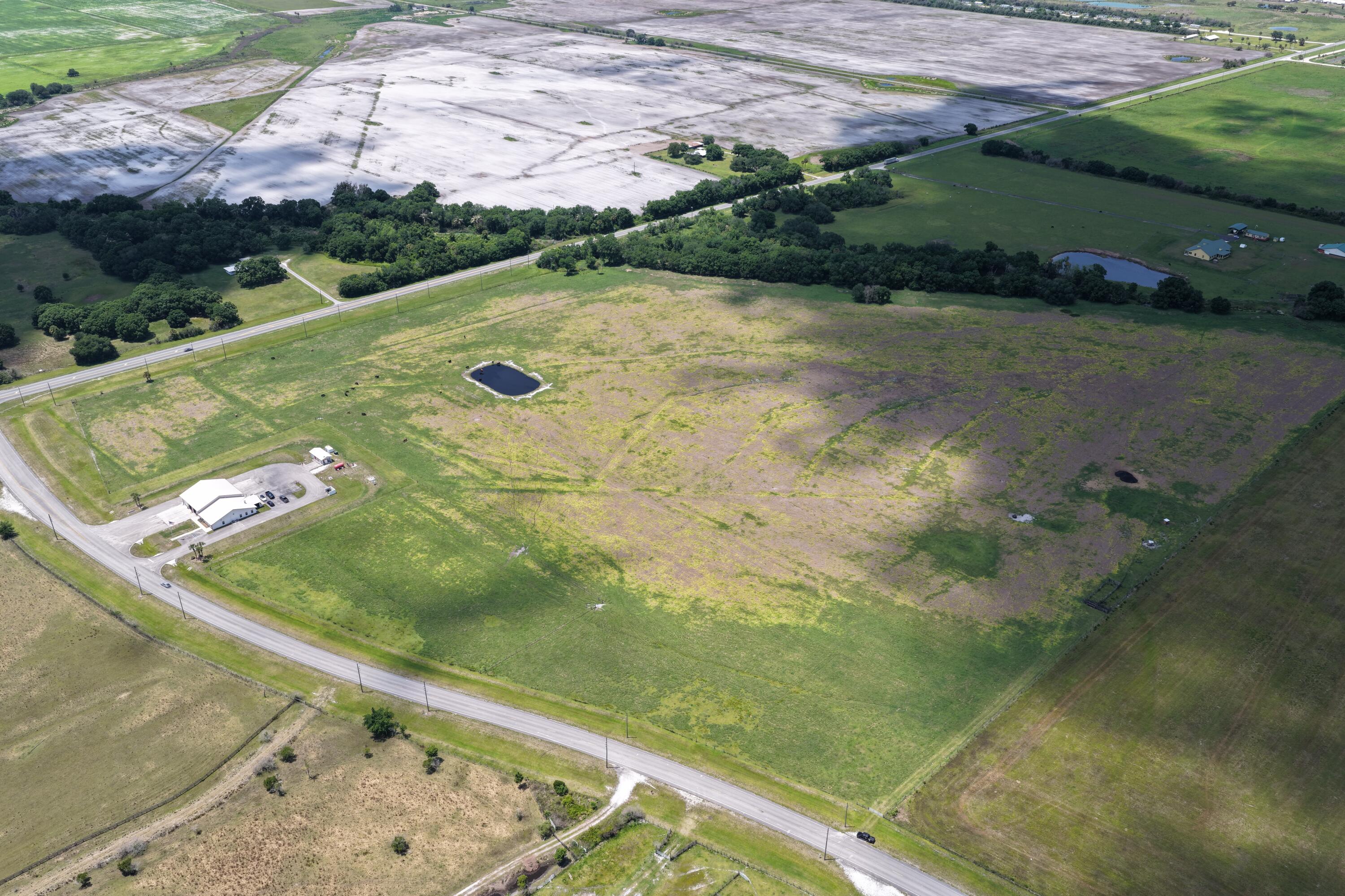 Okeechobee - Land
