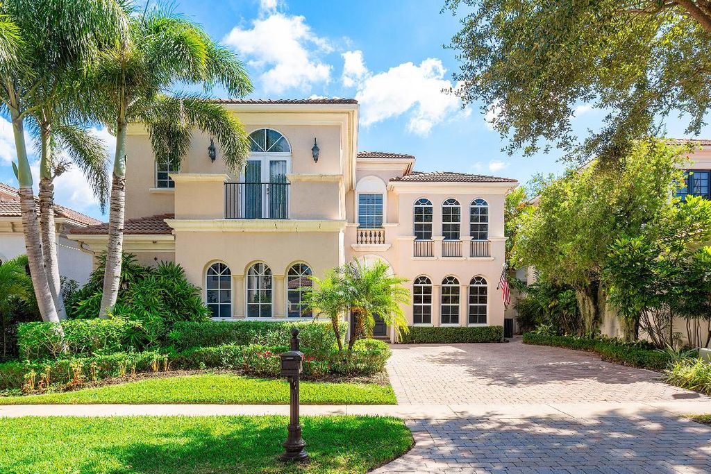 Photo of 17929 Villa Club Way, Boca Raton, FL 33496 (MLS # R11029541)