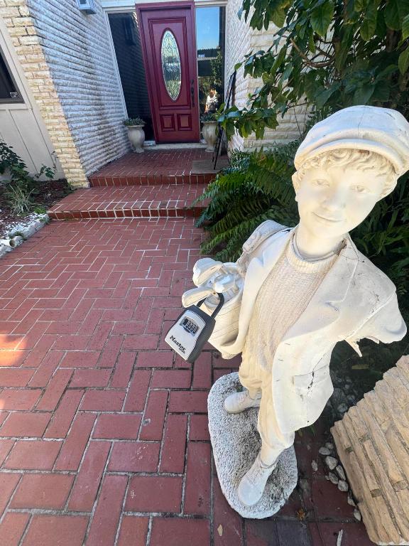 MONTE CARLO COUNTRY CLUB UNIT 1 - Residential