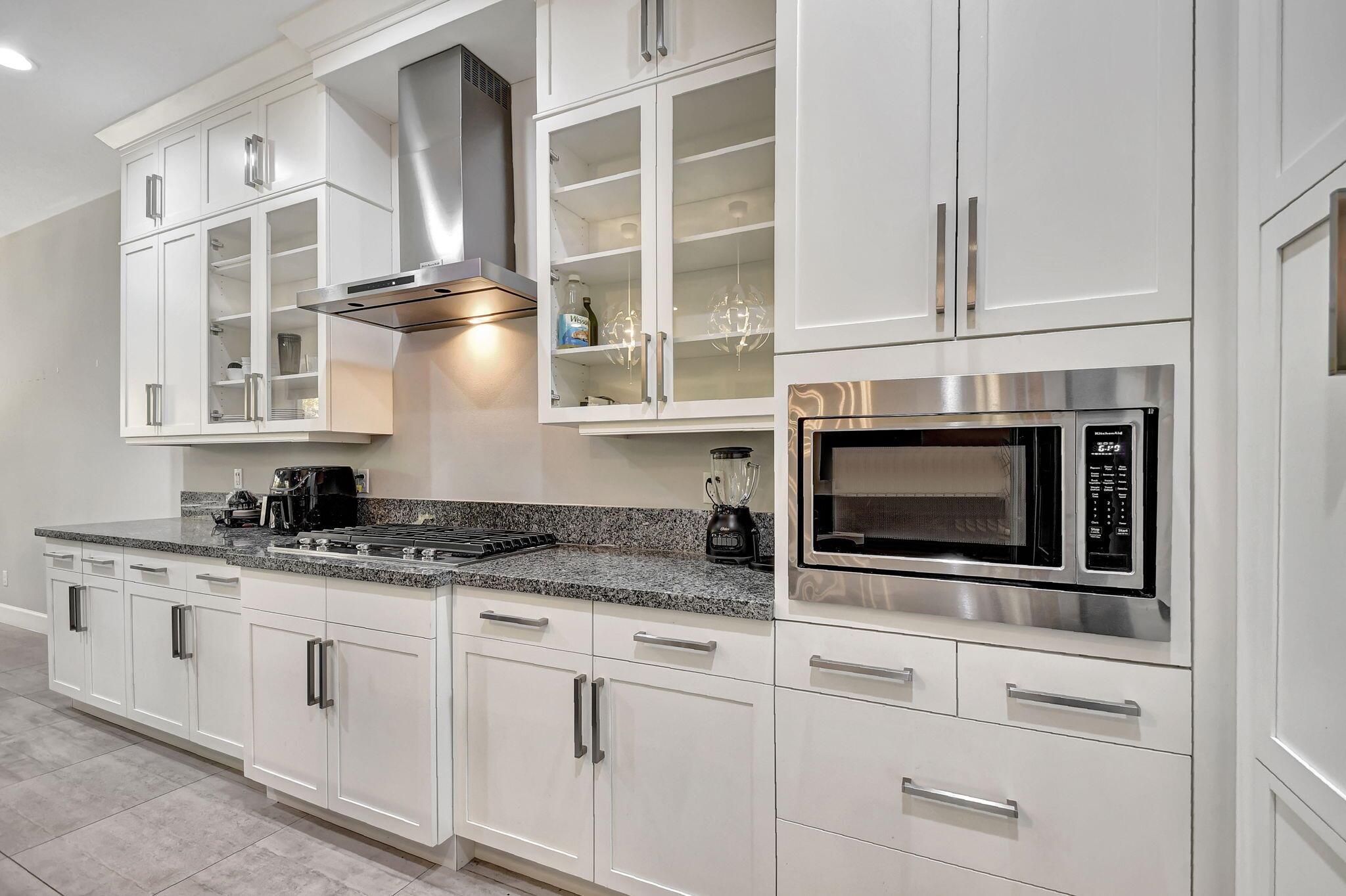 ANDALUCIA - Residential Lease