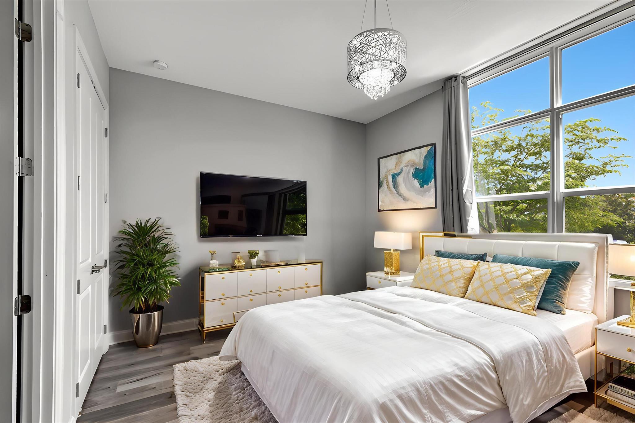 ANDALUCIA - Residential Lease