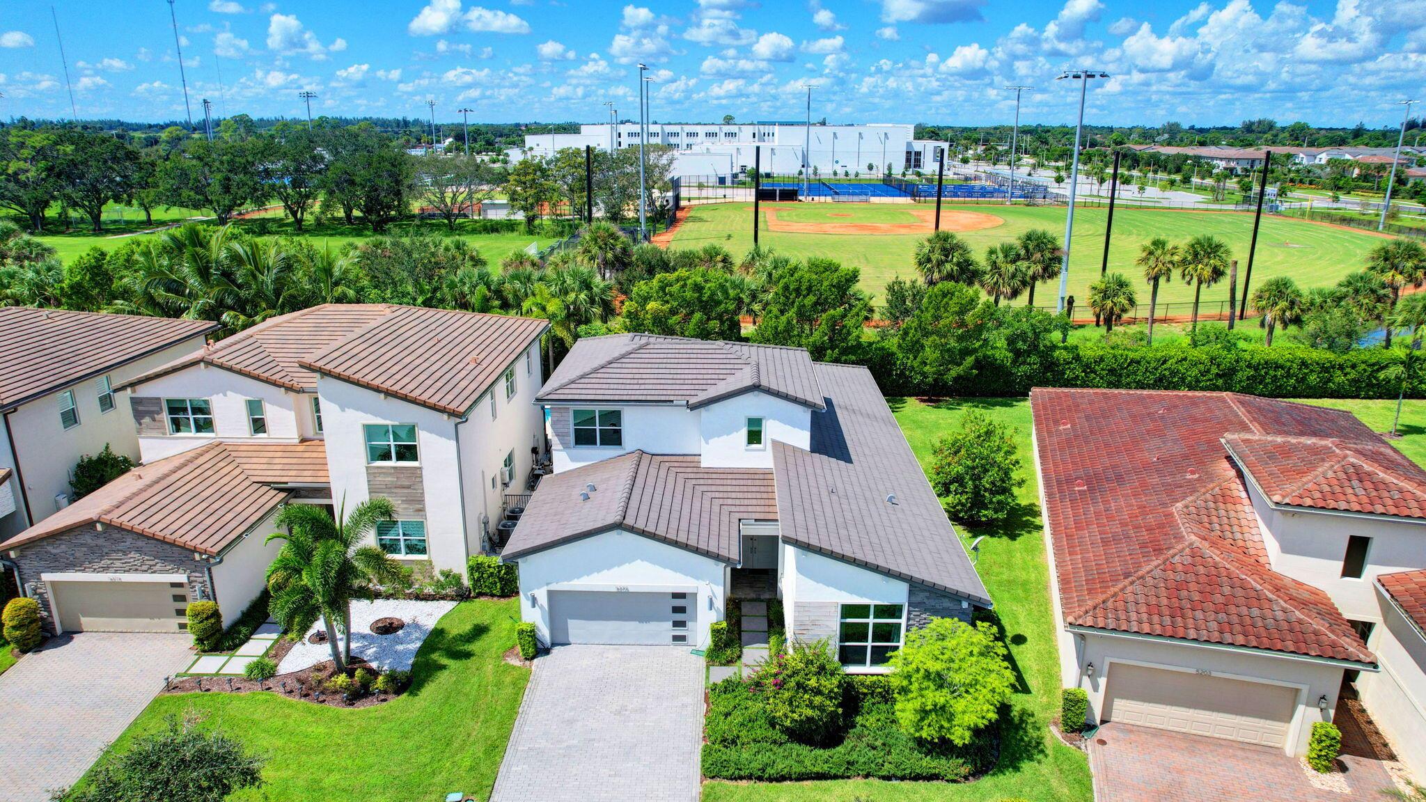 ANDALUCIA - Residential Lease