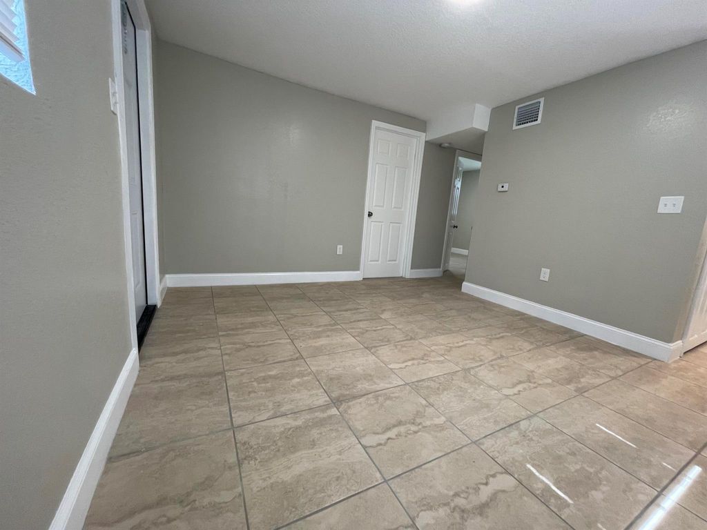 Photo of 2504 Wilkins Avenue, Fort Pierce, FL 34947 (MLS # R11140997)