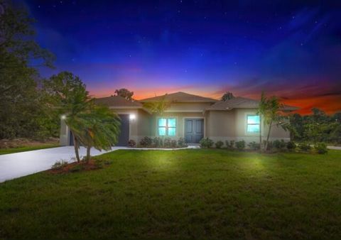 A home in Port St Lucie