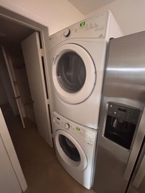 CHARTER CLUB OF PALM BEAC - Residential Lease