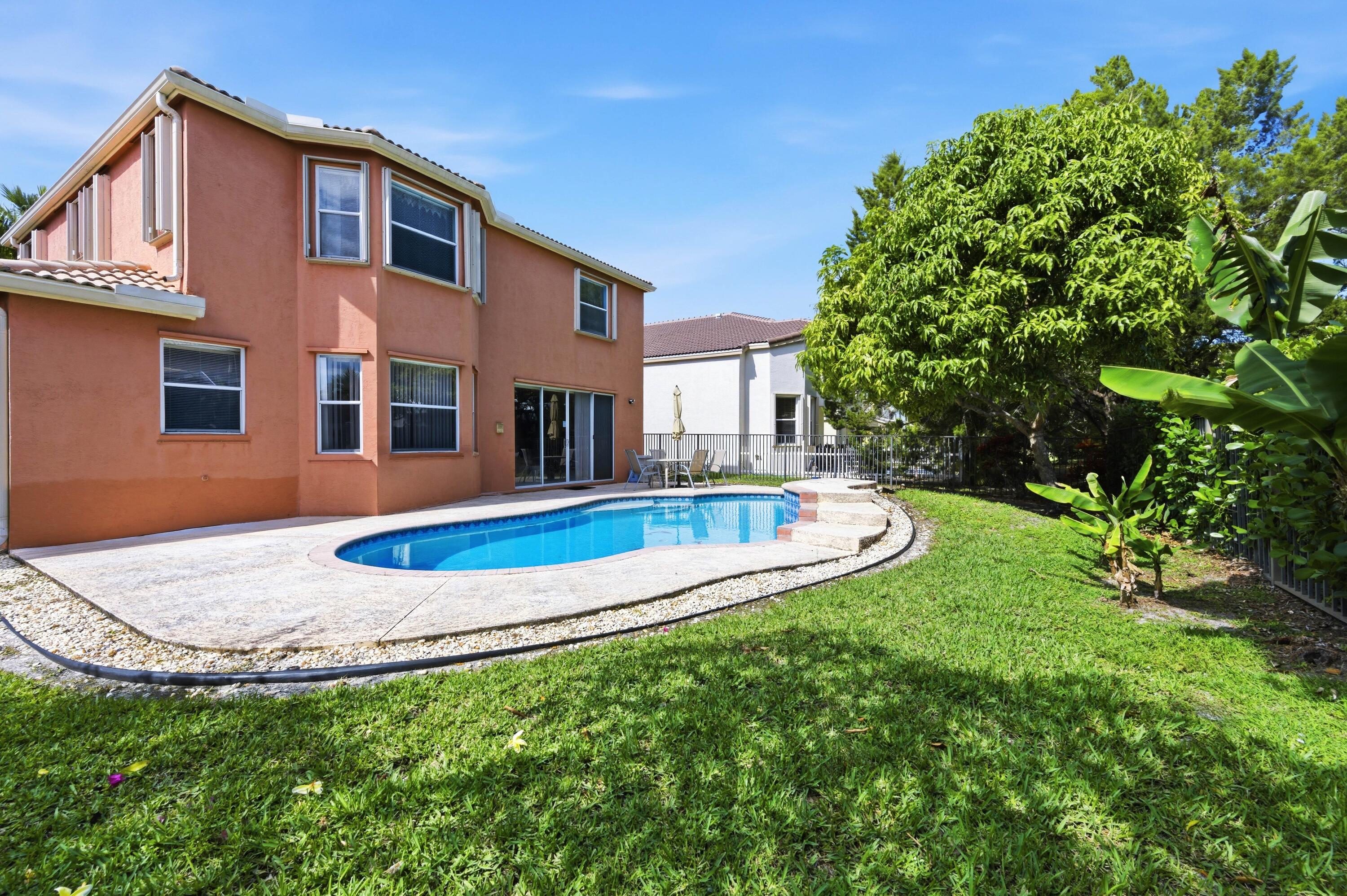 MADISON GREEN 1 PARS F, G AND I - Residential