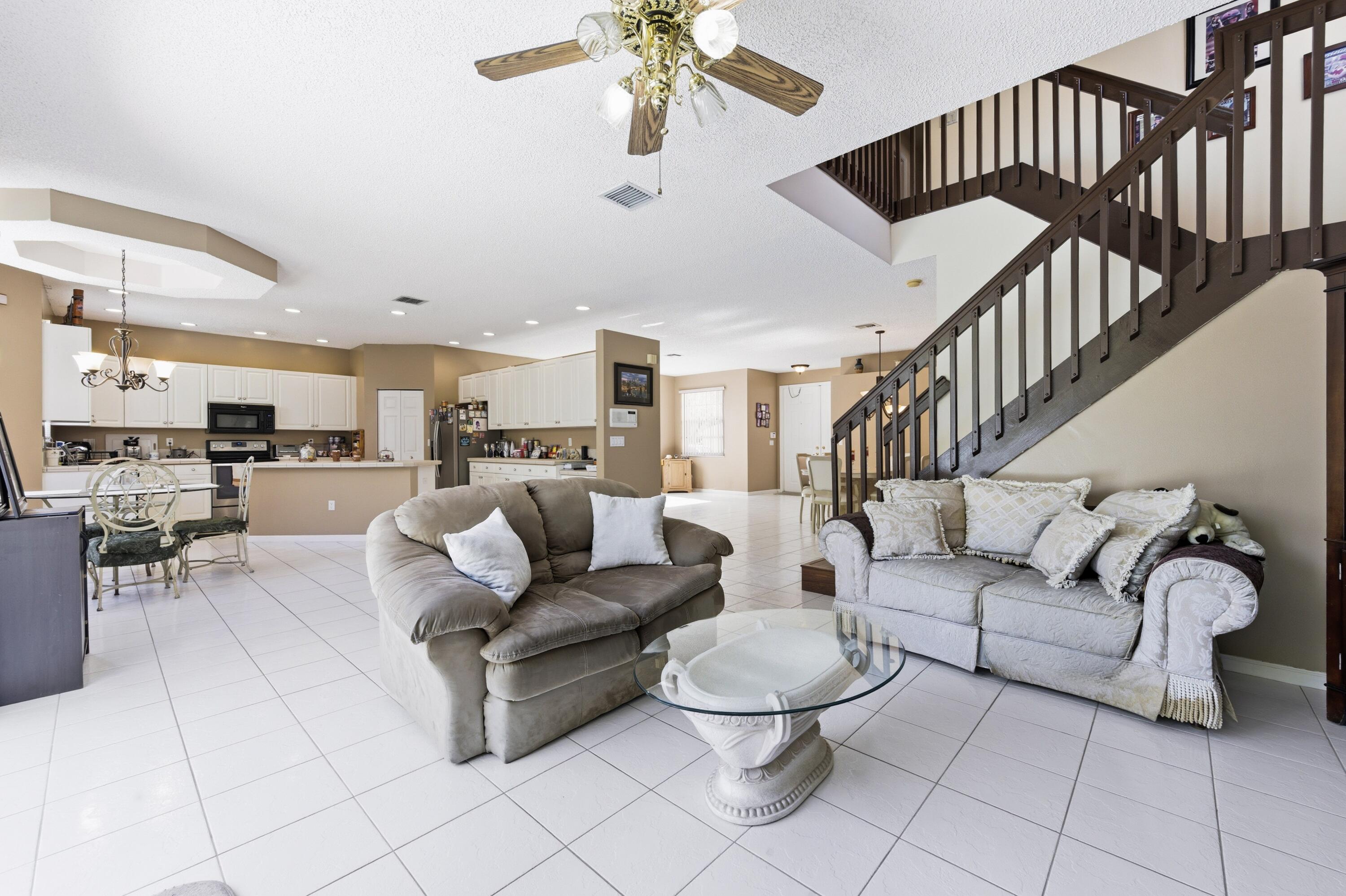 MADISON GREEN 1 PARS F, G AND I - Residential