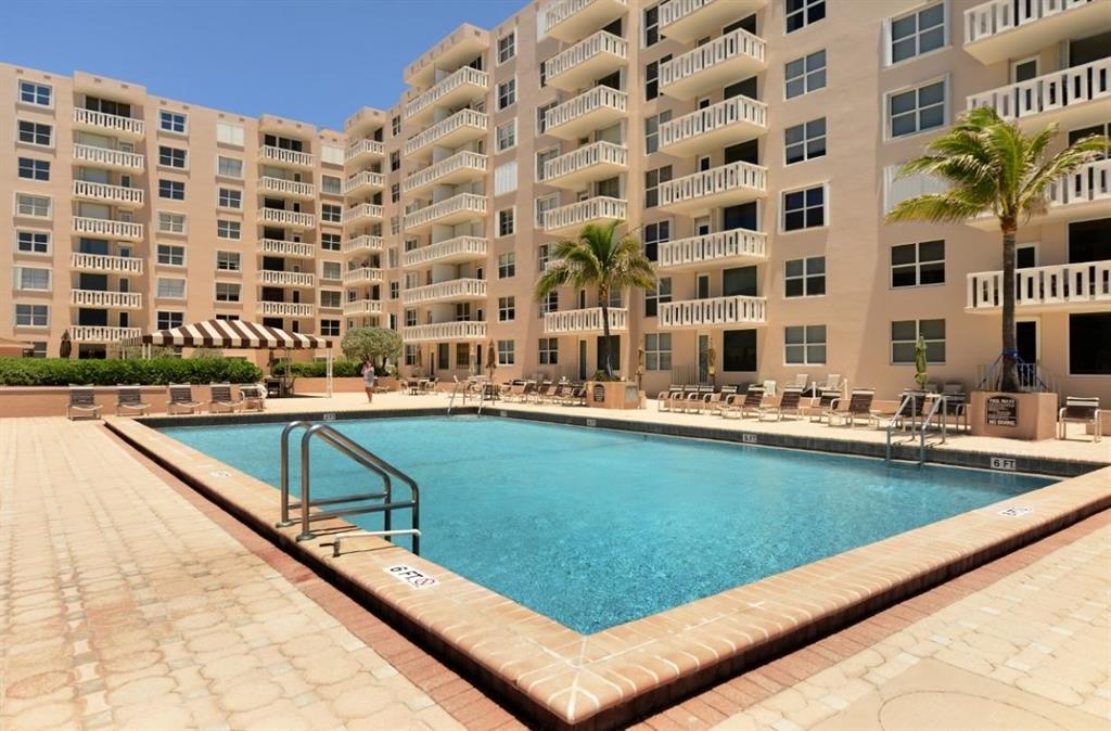 PATRICIAN OF PALM BEACH CONDO - Residential