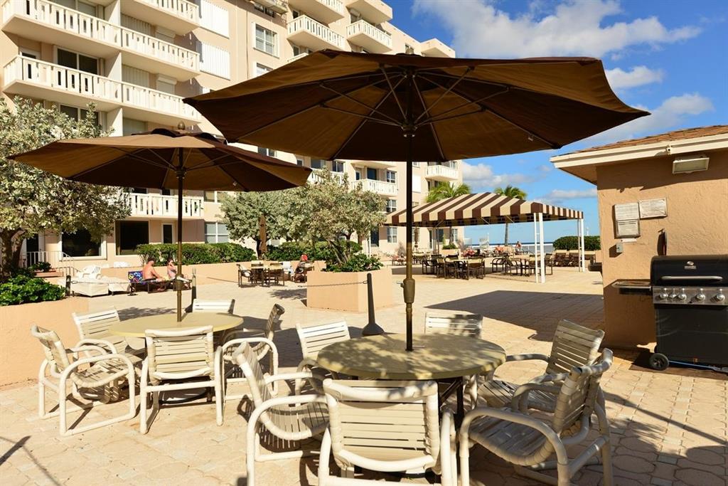 PATRICIAN OF PALM BEACH CONDO - Residential