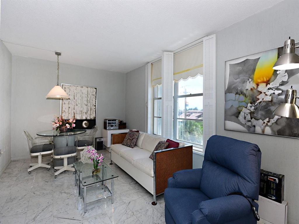 PATRICIAN OF PALM BEACH CONDO - Residential