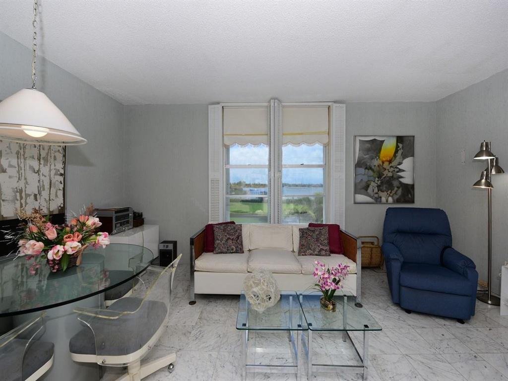PATRICIAN OF PALM BEACH CONDO - Residential