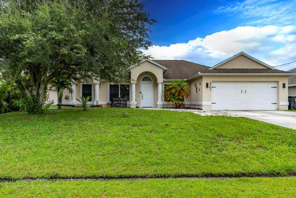 Photo of 4565 SW Wabash Street, Port Saint Lucie, FL 34953 (MLS # R11010851)