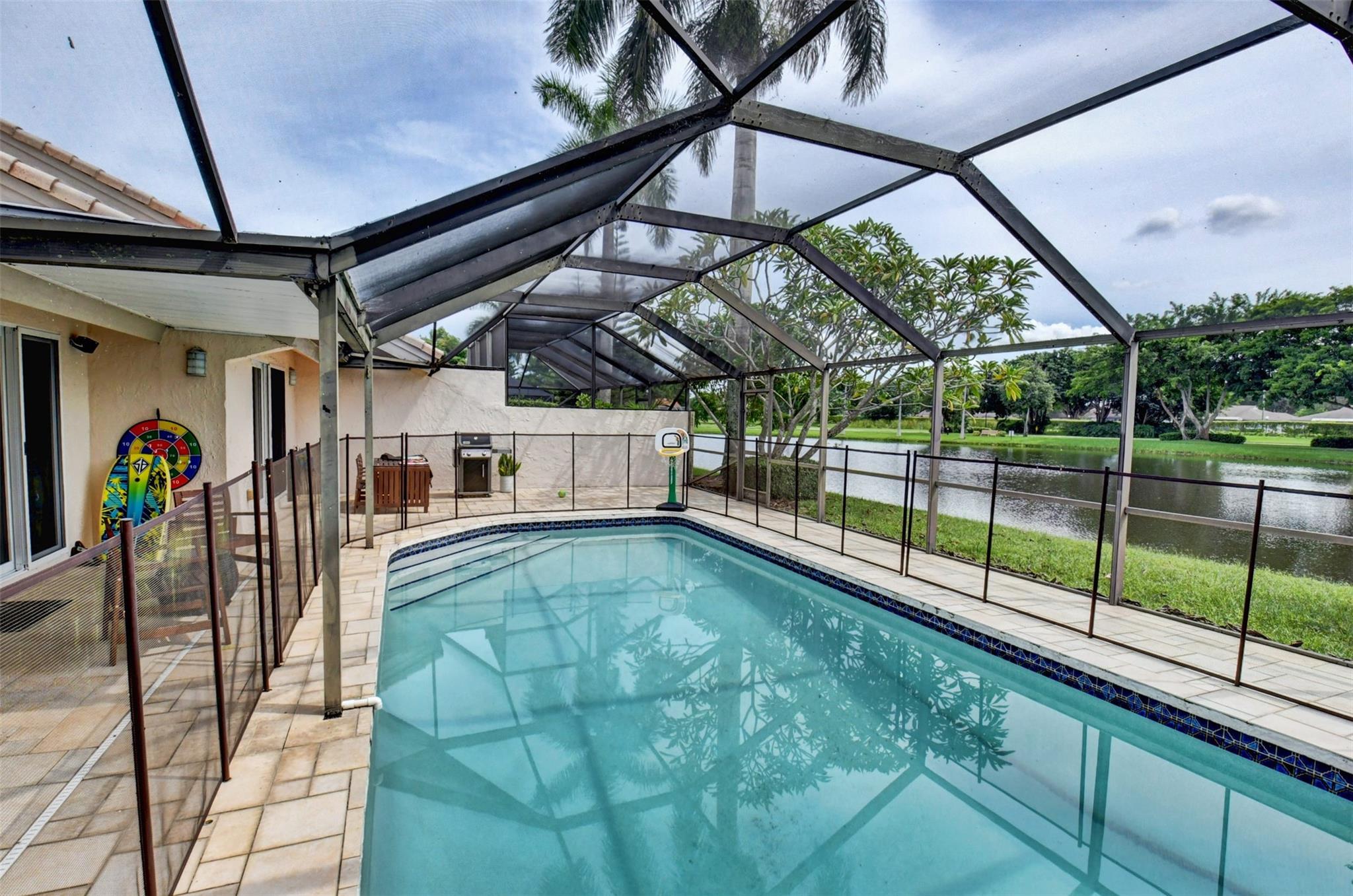 Villa San Remo - Residential