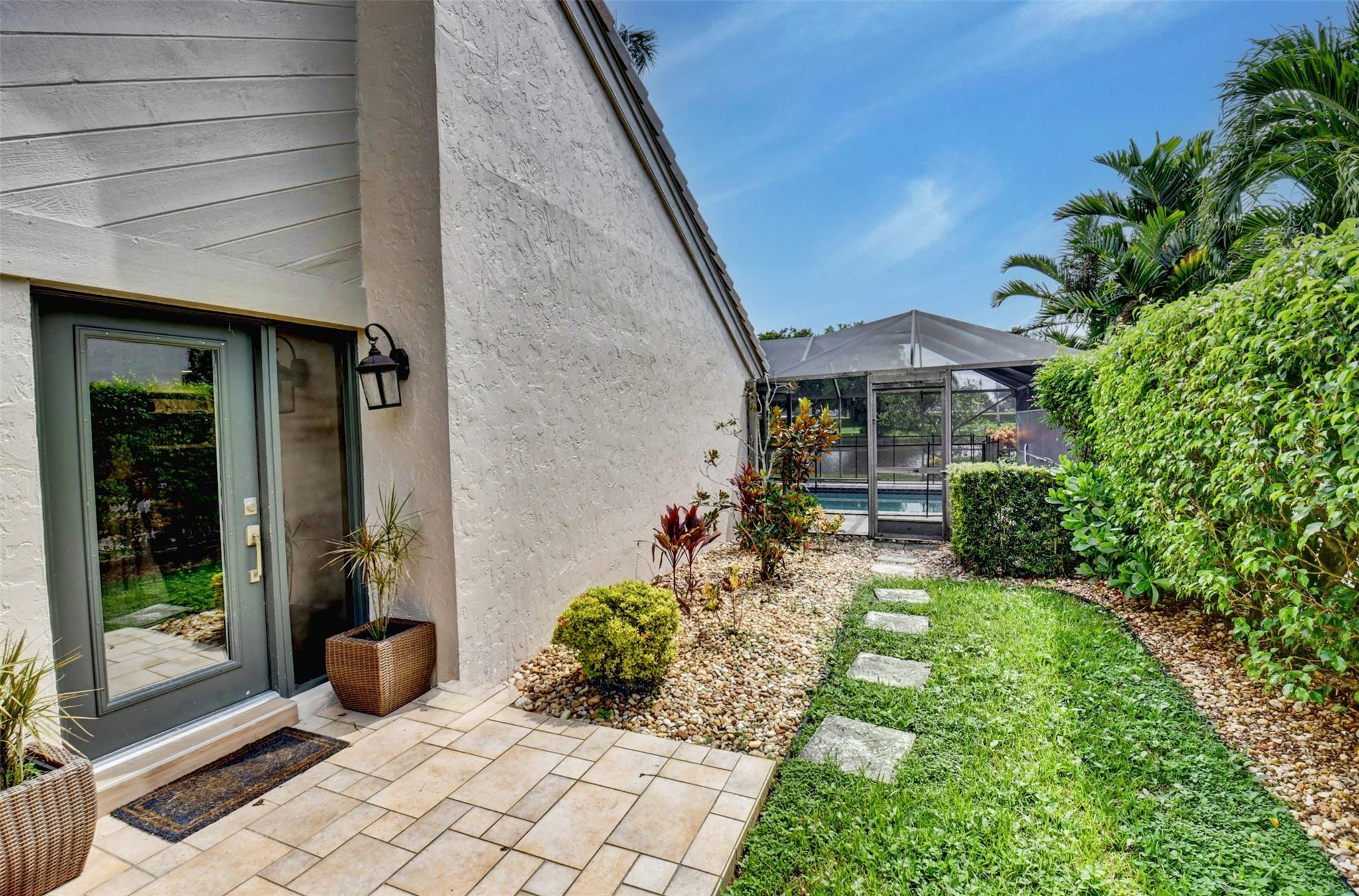 Villa San Remo - Residential