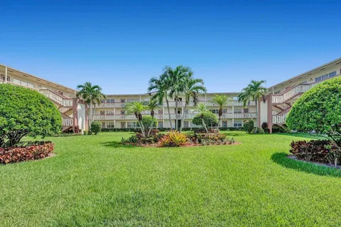 300 Preston H Unit 300, Boca Raton, FL MLS: R11074014