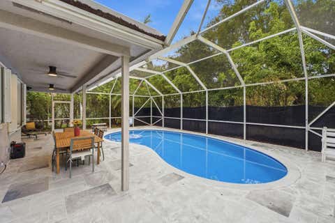 Tiny photo for 12172 Glenmore Drive, Coral Springs, FL 33071 (MLS # B26048144)
