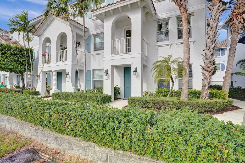 Photo of 1252 Piazza Antinori, Boynton Beach, FL 33426 (MLS # R11061136)