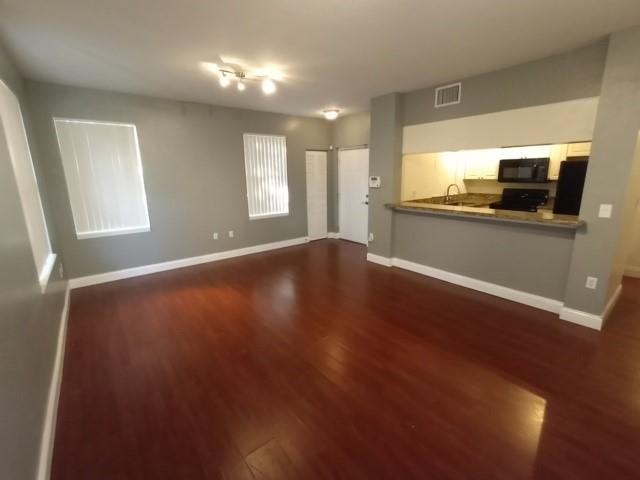 Cypress Pointe - Residential