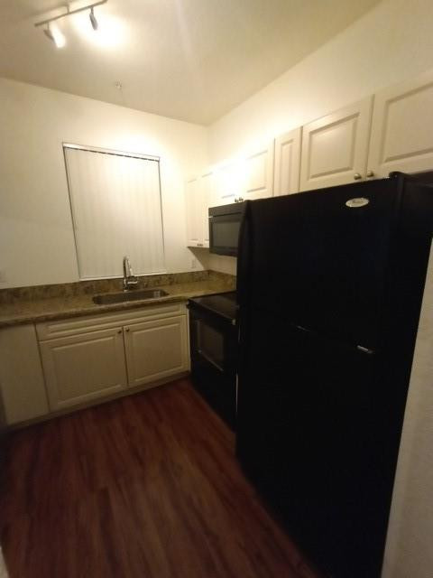 Cypress Pointe - Residential