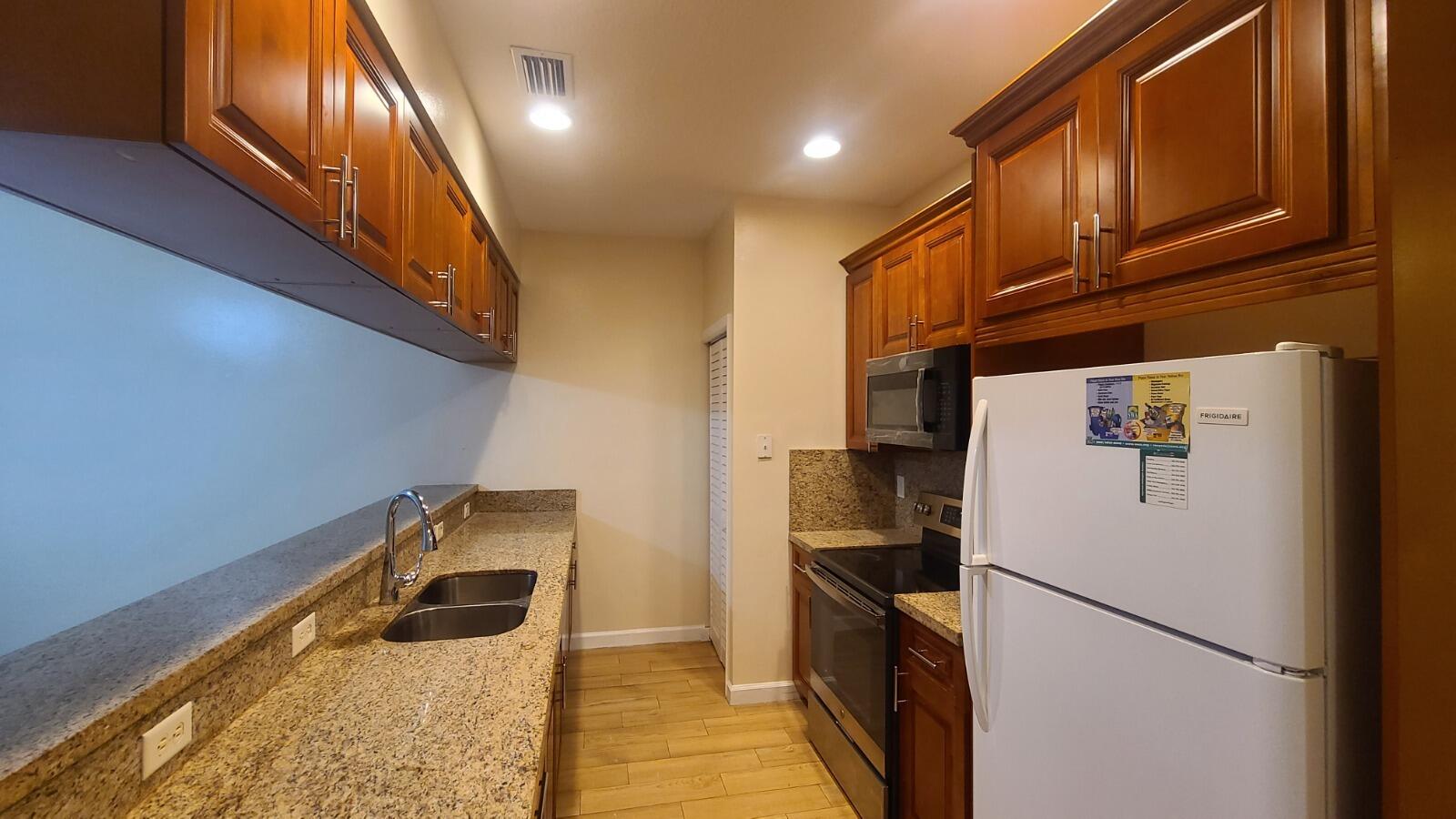 STURBRIDGE VILLAGE - Residential