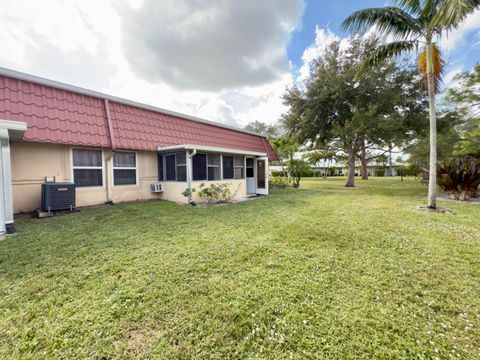 Tiny photo for 170 Amherst Lane, Lake Worth, FL 33467 (MLS # R11143184)